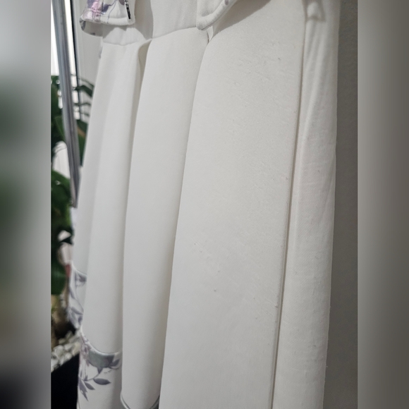 3 Girl Dresses - Picture 15 of 16